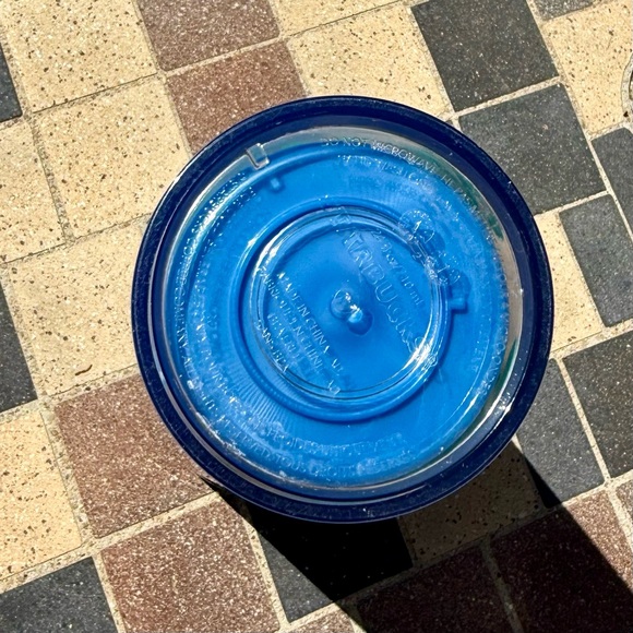 Starbucks 3 D blue glitter roses cold beverage cup, green floral 24 oz - Picture 9 of 9